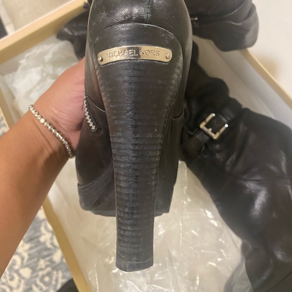 Michael Kors Veronica Leather boots - Picture 4 of 9